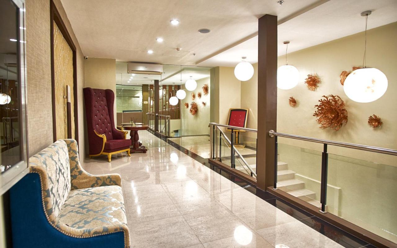 J7 Hotel Iloilo City Exterior photo
